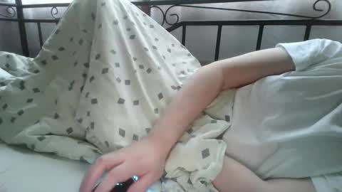 Leon online show from April 5, 2026, 2:03 pm