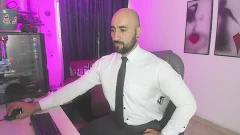 Leon online show from January 11, 2025, 12:29 pm