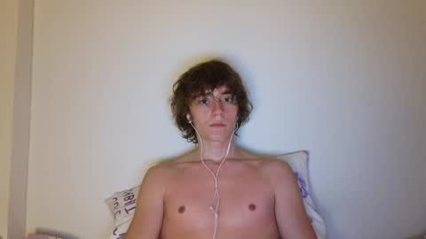 Snapshot of leon_heart666 chatting on April 28, 2026, 10:04 pm Leon online show from April 28, 2026, 10:04 pm