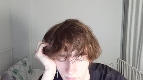 Snapshot of leon_heart666 chatting on May 14, 2026, 8:26 pm Leon online show from May 14, 2026, 8:26 pm