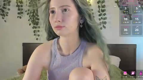 Snapshot of leona_vixen chatting on June 9, 2026, 6:36 am Leona online show from June 9, 2026, 6:36 am