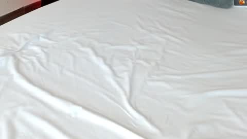 Snapshot of leonacutecam chatting on February 13, 2025, 12:02 am LUCY online show from February 13, 2025, 12:02 am