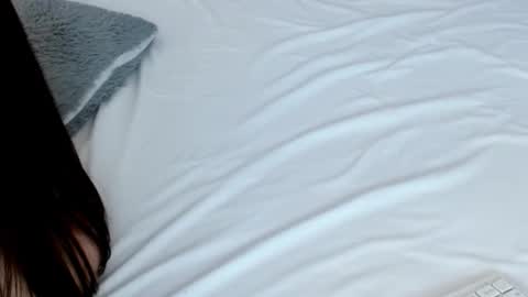 Snapshot of leonacutecam chatting on October 28, 2025, 10:01 pm LUCY online show from October 28, 2025, 10:01 pm