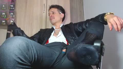 Snapshot of leonal_oconer chatting on July 25, 2026, 5:54 pm iam leonal online show from July 25, 2026, 5:54 pm
