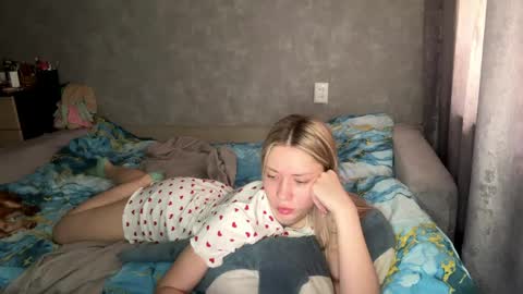 Eva online show from May 15, 2026, 6:31 am