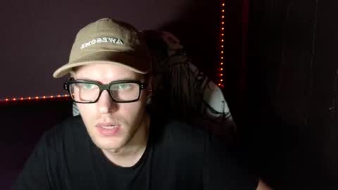 Leon online show from January 12, 2025, 12:12 pm