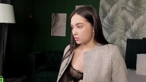 Mary online show from January 8, 2026, 3:42 am