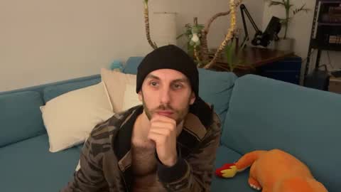 Snapshot of leonvampire chatting on January 31, 2025, 5:10 pm Leon online show from January 31, 2025, 5:10 pm