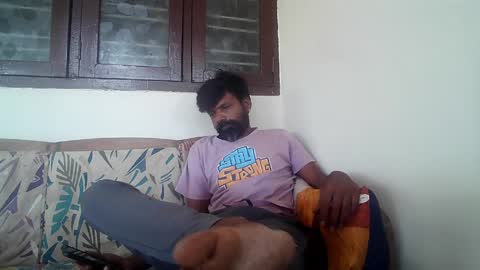 Snapshot of leosbroad chatting on May 20, 2026, 8:20 am Leo online show from May 20, 2026, 8:20 am