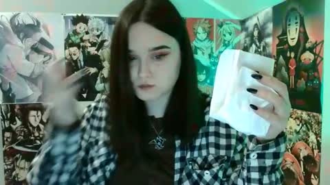 little secret online show from February 24, 2025, 7:33 am