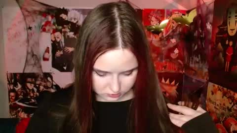 little secret online show from October 28, 2025, 7:49 pm