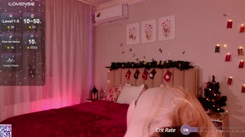 Nicole Moore online show from December 27, 2024, 6:42 pm