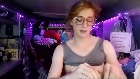 LesleyGumGrass- The Boring Trans girl online show from March 1, 2025, 11:58 pm