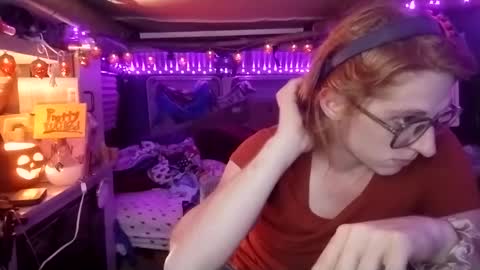LesleyGumGrass- The Boring Trans girl online show from October 1, 2025, 12:38 am