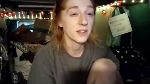 Snapshot of lesleygumgrass chatting on May 8, 2026, 9:42 pm LesleyGumGrass- The Boring Trans girl online show from May 8, 2026, 9:42 pm
