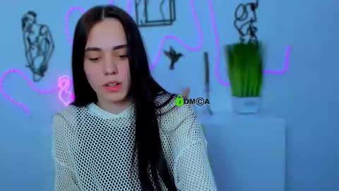 lesly_chilli online show from March 4, 2026, 10:32 am