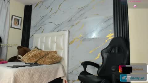 Snapshot of lesly_w chatting on May 12, 2026, 10:45 am I am here from Monday to Friday from 730 am to 130 pm Colombia time and saturday from 500 am to 1000 am .... Soon Blue page online show from May 12, 2026, 10:45 am
