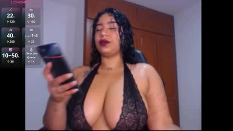 Snapshot of leslycarsson chatting on January 18, 2026, 5:11 am lesly online show from January 18, 2026, 5:11 am