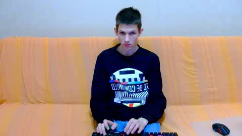 lester_broo online show from February 10, 2026, 5:11 am