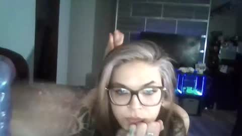 Ivy online show from April 21, 2026, 2:51 am