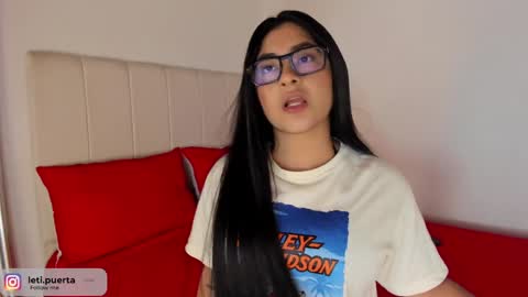 Leticia online show from February 26, 2025, 12:49 am