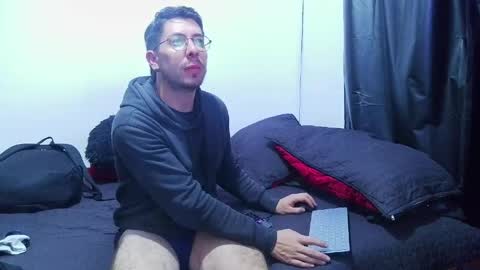 Torres online show from April 23, 2026, 11:18 pm