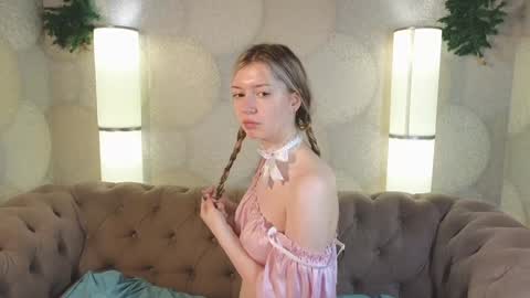 letta online show from January 10, 2025, 3:27 pm