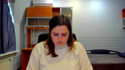 Snapshot of letticams chatting on November 24, 2025, 12:49 pm Naomi online show from November 24, 2025, 12:49 pm