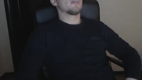 lev1ngston online show from January 21, 2025, 5:38 am