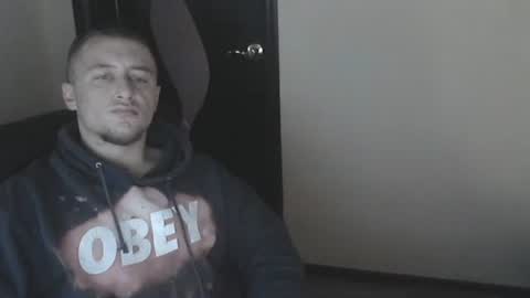 lev1ngston online show from February 1, 2025, 7:13 pm