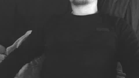 lev1ngston online show from October 5, 2025, 11:35 pm