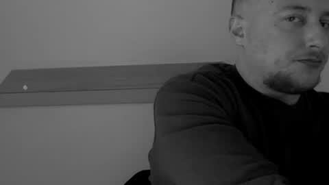 lev1ngston online show from March 4, 2026, 2:01 pm