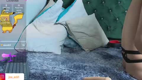 Snapshot of levi_ackermann1 chatting on January 23, 2025, 12:25 am Levi online show from January 23, 2025, 12:25 am