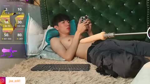 Snapshot of levi_ackermann1 chatting on February 8, 2025, 9:57 pm Levi online show from February 8, 2025, 9:57 pm