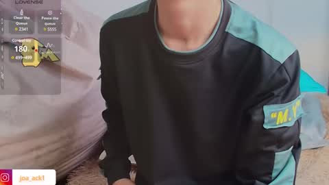 Snapshot of levi_ackermann1 chatting on February 23, 2025, 3:08 pm Levi online show from February 23, 2025, 3:08 pm