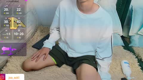 Snapshot of levi_ackermann1 chatting on March 8, 2025, 12:44 am Levi online show from March 8, 2025, 12:44 am