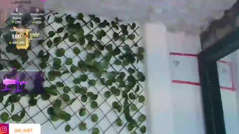 Snapshot of levi_ackermann1 chatting on March 11, 2025, 3:12 pm Levi online show from March 11, 2025, 3:12 pm