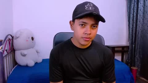      0600AM-1200PM - online show from December 5, 2025, 5:05 am