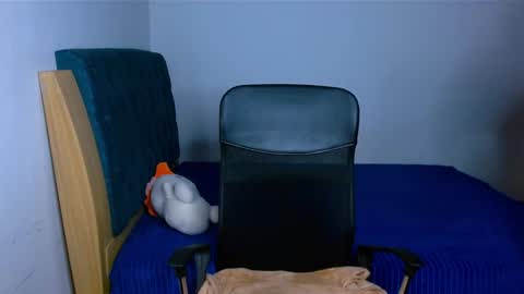      0600AM-1200PM - online show from January 17, 2026, 10:57 pm