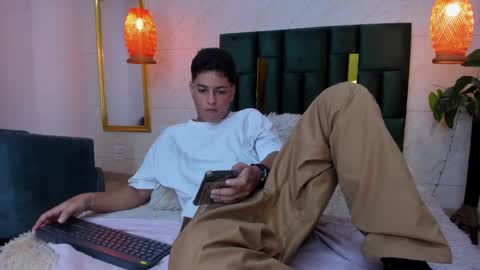 LevySteven online show from September 10, 2025, 4:01 am