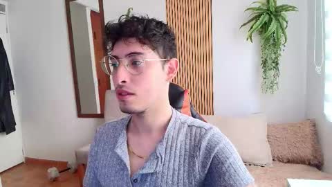 Snapshot of lex_ross chatting on October 31, 2025, 6:42 pm lex ross online show from October 31, 2025, 6:42 pm