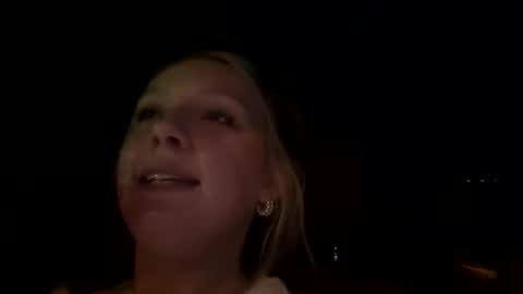 Snapshot of lexaarose05 chatting on December 19, 2024, 4:34 am lexisRose online show from December 19, 2024, 4:34 am