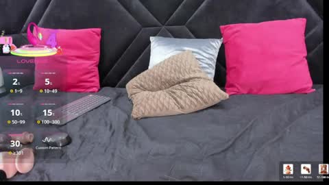 lexa online show from March 22, 2026, 7:01 am