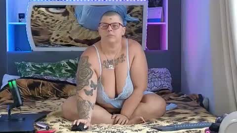 Lexi und Lex online show from September 14, 2025, 9:41 am