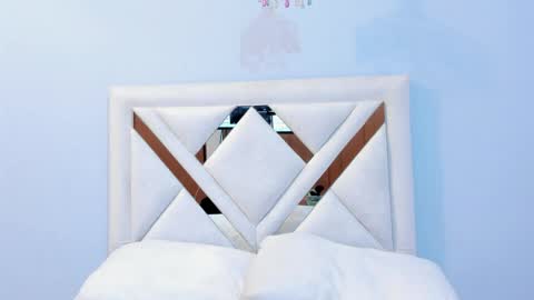 Gabrielle online show from April 18, 2026, 11:03 am