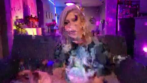 Snapshot of lexi_shocker chatting on May 7, 2026, 7:14 am Lexi online show from May 7, 2026, 7:14 am