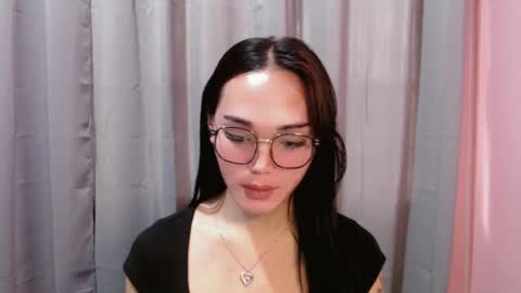 lexibabe_ online show from July 10, 2026, 5:23 am