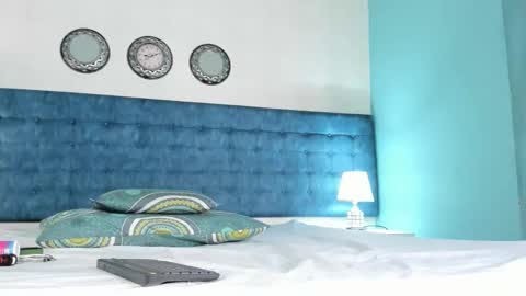 Snapshot of lexicriimson chatting on January 11, 2026, 4:17 am LEXYCRIMSON online show from January 11, 2026, 4:17 am