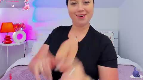 Snapshot of lexiepat chatting on July 25, 2026, 5:27 am Alex online show from July 25, 2026, 5:27 am