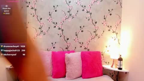 LEXIE VEGA  online show from October 6, 2025, 11:07 am